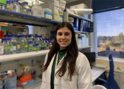 Gloria Bonel, beca para cursar un Doctorado en Biociencias Moleculares (Medicina). | Foto: Fundación "la Caixa"