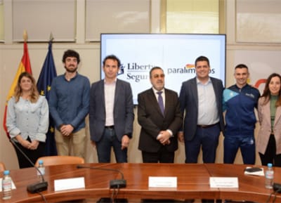Momento de la firma