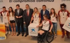 Asistentes al acto de renovación del compromiso de CaixaBank y el CPE para el ciclo hasta París 2024 | Foto: Servimedia